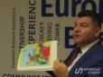 Свідома прокремлівська провокація чи кричущий непрофесіоналізм? - Омелян почав розслідування стосовно голови Укртрансбезпеки, котрий показав карту з 