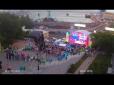 В Одесі під час концерту металева конструкція ледь не привалила глядачів (відео)