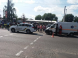 У Львові на пішохідному переході поліцейське авто збило двох жінок (фото)