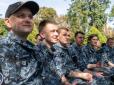 Звільненим з російського полону морякам ВМСУ купили квартири