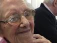 Їй 106 років, вона пережила 