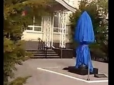 В окупованому Луганську терористи встановили дивний пам'ятник