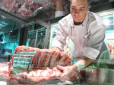 Корисний лайфхак: Як відрізнити натуральне м'ясо від накачаного хімією за 30 секунд (фото)