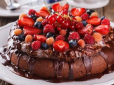 Торт на День закоханих: ТОП-3 прості рецепти з ягодами та шоколадом