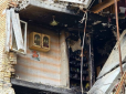 Ще один символ стійкості українців: У зруйнованому будинку під Києвом вціліла кухонна шафка із закрутками