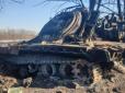 Навіть у Великдень працюють: Морпіхи знищили черговий танк окупантів (відео)