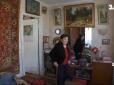 Малював пейзажі України: 91-річна чернігівка голодувала, але не поїхала з міста в облозі, щоб зберегти картини чоловіка (відео)