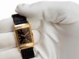 На аукціон виставили золотий годинник Гітлера