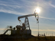 Росія спирається на три країни для продажу нафти до заборони ЄС, - Bloomberg