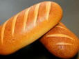 Здивуйте рідних! Домашній хліб, від якого не відірватися - простий та смачний рецепт батона з хрусткою скоринкою