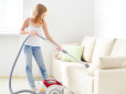 Як врятувати диван від поганого запаху: ТОП-2 поради