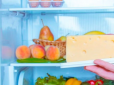 А ви це знали? Сир пролежить набагато довше у холодильнику, якщо поруч покласти один продукт