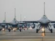 США можуть пропонувати Україні літаки F-16 в обмін на проведення певних реформ, - британський експерт