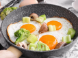 На якій олії не можна смажити яйця: Як не зіпсувати свій сніданок