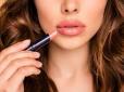 Не робіть так! Названо помилку у нанесені помади, яка додає вам років і підкреслює недоліки губ