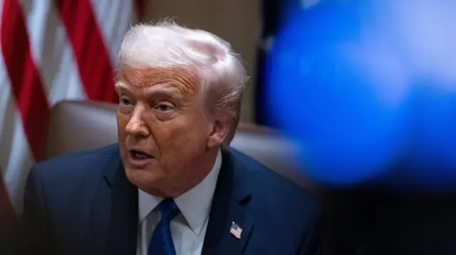 Все дуже просто: Трамп використовує війну в Україні для наживи, - ЗМІ