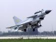 Трощить російські та французькі аналоги: Китайський винищувач J-10 у складі ВПС Пакистану успішно пройшов бойове хрещення в боях з Індією. Акції виробника злітають