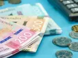 Українцям обіцяють перерахувати пенсії: Ось хто буде отримувати на 2 тис. грн більше