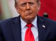Доживає віку, щоб не казав? У Трампа запідозрили інсульт