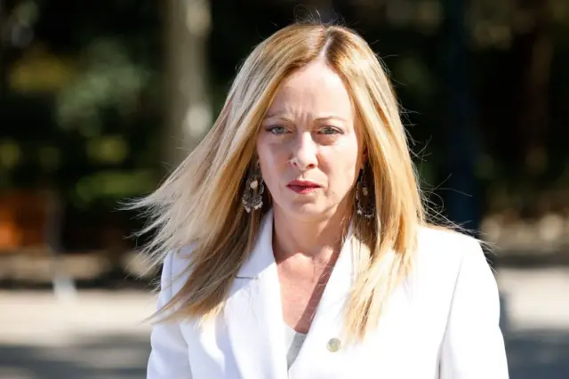 Не відкрутиться? Трамп і Рютте тиснуть на Мелоні, щоб Італія приєдналася до закупівлі зброї для України, - La Stampa