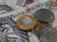 Долар та євро пасуть задніх: Яка європейська валюта обігнала світових лідерів, як більш вигідна для збереження заощаджень