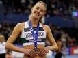 Розгорівся скандал: Польські митники змусили олімпійську чемпіонку викинути взуття для змагань, бо воно 