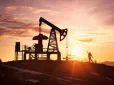 Нафтогазові доходи Кремля впали майже вдвічі: Чому гроші 