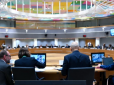 Посли ЄС схвалили 90 млрд євро кредиту для України та новий пакет санкцій проти РФ