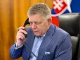 Фіцо після розмови із Зеленським здивував заявою про Росію та ЄС
