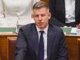 Ставленики Орбана мають всі піти: Петер Мадяр у першій заяві як голова уряду закликав президента Угорщини піти у відставку