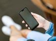 Темний чи світлий: Ось який режим на смартфоні кращий для зору