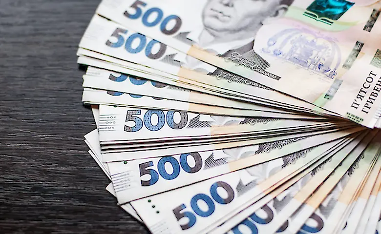 Зарплати до 44 тис. і нові ціни: Кабмін показав прогноз на найближчі роки