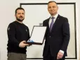 Навроцький позбавив Зеленського Ордена Білого Орла. Сибіга повертає свою державну нагороду Польщі