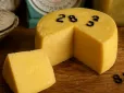 Це може здивувати! У СРСР у сирі були цифри - навіщо їх додавали