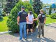 Втік до Польщі після афери: В Україну екстрадували підозрюваного у схемі із 
